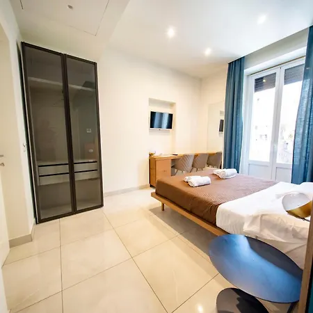 Living Bed & Breakfast 4*